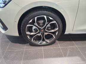 CUPRA Noul CUPRA Leon SP 1.5 eTSI DSG7 mild hy thumbnail