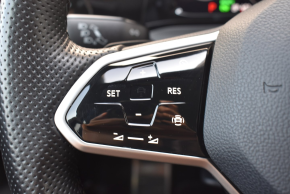 VW Noul Golf GTE thumbnail