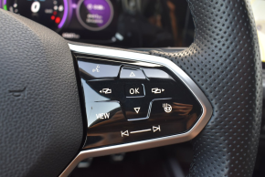 VW Noul Golf GTE thumbnail
