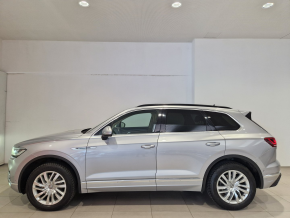 VW Noul Touareg Atmosphere V6 TDI thumbnail