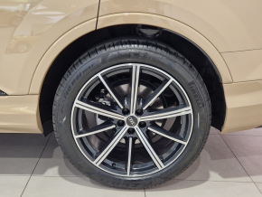 Audi Q7 PI S line 50 TDI quattro thumbnail