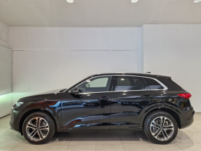 Audi Q5 40 TFSI quattro thumbnail