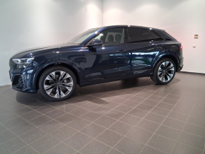 Audi Q8 PI 55 TFSI quattro thumbnail