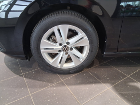 VW Noul Golf Life 1.0 TSI DSG mild hyb thumbnail