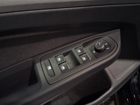 VW Noul Golf Life 1.0 TSI DSG mild hyb thumbnail