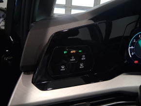 VW Noul Golf Life 1.0 TSI DSG mild hyb thumbnail