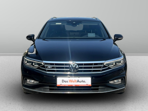 VW Passat Variant Business TDI DSG thumbnail