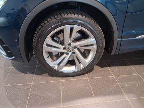VW Noul Tiguan R-Line 2,0 TDI DSG 4Mot thumbnail