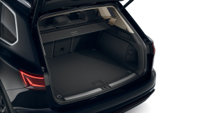 Noul Touareg R-Line V6 TDI thumbnail