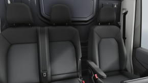 Crafter 3.5 Furgon L4H3 FWD 103kW thumbnail