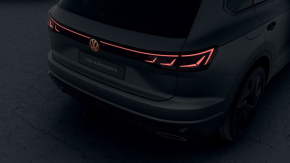 Noul Touareg R-Line V6 TDI thumbnail