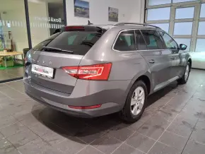 Škoda Superb Combi Ambition TDI DSG thumbnail