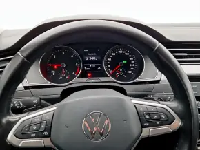 VW Noul Passat Comfortline 2.0 TDI DSG thumbnail