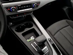 Audi A4 Limousine 40 TDI advanced thumbnail