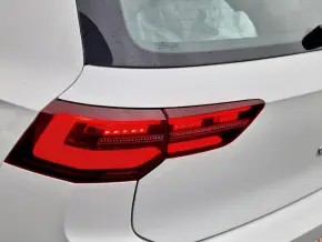 VW Golf GTE thumbnail