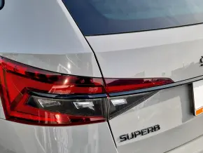 Škoda SUPERB COMBI SPORTLINE 2.0 TSI DSG thumbnail