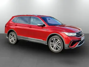 VW NoulTiguan Allsp.Eleg.2,0 TDI 4M DSG TD thumbnail