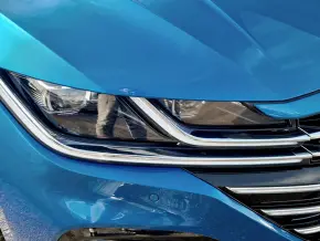 VW Arteon R-Line eHybrid thumbnail