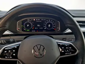 VW Arteon R-Line eHybrid thumbnail