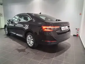 Škoda SUPERB AMBITION 2.0 TDI DSG Small Fleet thumbnail