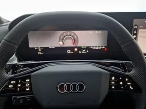 Audi Q3 40 TFSI quattro thumbnail