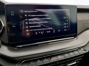 Škoda OCTAVIA Comb RS iV DSG thumbnail