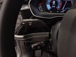 Audi Q3 35 TFSI thumbnail