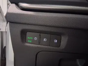 Škoda OCTAVIA AMBITION 1.5 TSI thumbnail