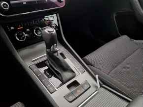 Škoda SUPERB COMBI STYLE 2.0 TDI DSG thumbnail