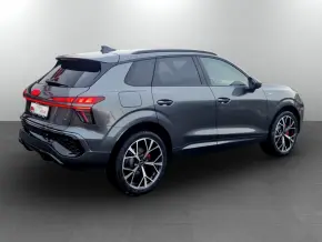 Audi Q3 40 TFSI quattro thumbnail