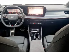 Audi Q3 40 TFSI quattro thumbnail