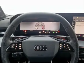 Audi Q3 40 TFSI quattro thumbnail