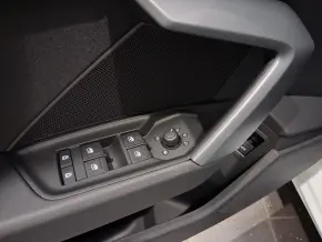 Audi A3 Limuzina 35 TFSI thumbnail