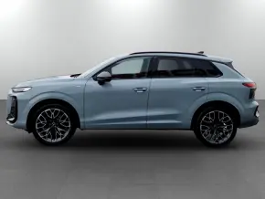 Audi Q3 40 TFSI quattro thumbnail
