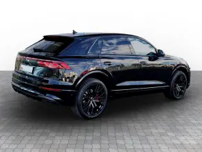 Q8 PI 55 TFSI e quattro 290kW thumbnail