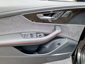 Q8 PI 50 TDI quattro thumbnail