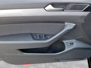 VW Passat Var.Comfortline 2.0 TDI DSG thumbnail