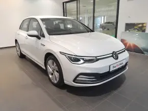 VW Golf Style 2.0 TDI DSG thumbnail