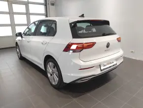 VW Golf Style 2.0 TDI DSG thumbnail