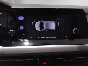 VW Golf Life 2.0 TDI DSG thumbnail