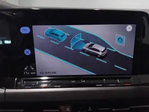 VW Golf Style 2.0 TDI DSG thumbnail