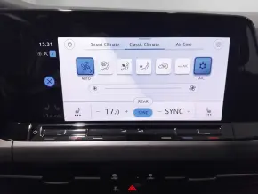 VW Golf Style 2.0 TDI DSG thumbnail