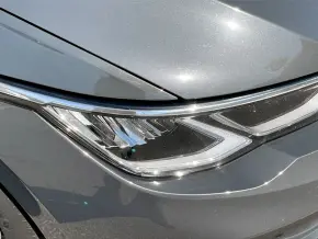 VW Golf Life 1.5 eTSI ACT DSG mild hyb thumbnail