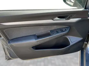 VW Golf Life 1.5 eTSI ACT DSG mild hyb thumbnail