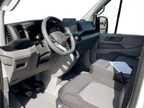 VW Crafter 3.5 Furgon L5H3 FWD 130kW thumbnail