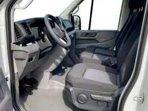 VW Crafter 3.5 Furgon L5H3 FWD 130kW thumbnail
