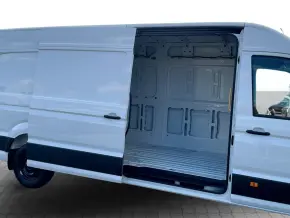 VW Crafter 3.5 Furgon L5H3 FWD 130kW thumbnail