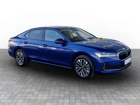Superb Selection PHEV thumbnail