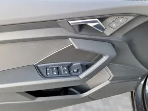 Audi A3 Limousine 30 TFSI advanced ext. thumbnail