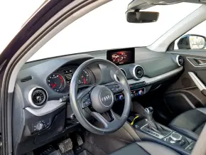 Q2 Advanced 35 TFSI thumbnail